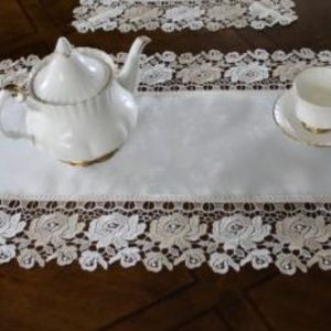 NEW Cream Beige Rose Lace Table or Dresser Runner